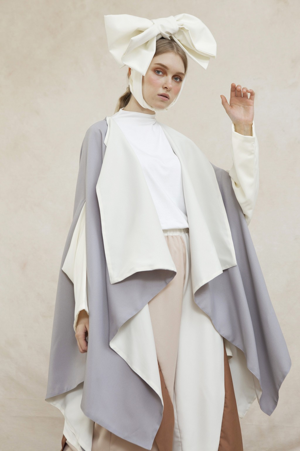 AMORA OUTER DUO GREY/ WHITE